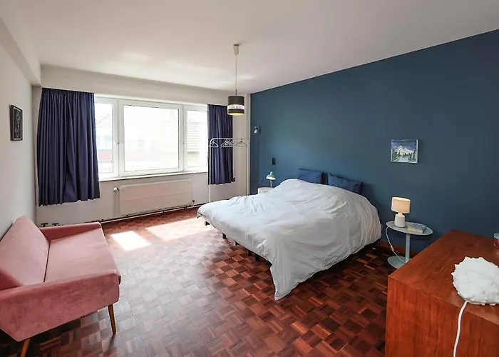 3 Bedroom In * Ostende