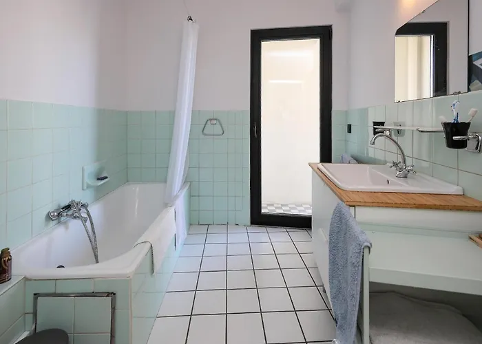 Apartment 3 Bedroom In Ostende