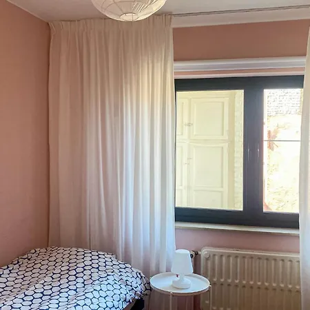 Apartment 3 Bedroom In Ostend
